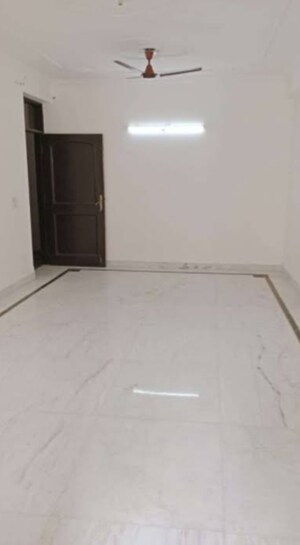 Living Room in 2 BHK Builder Floor at Rattan Apartment, Khanpur – for Sale