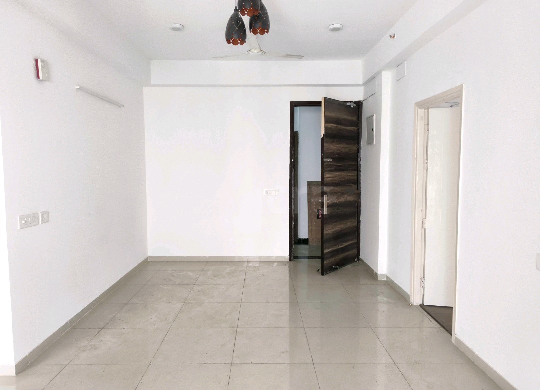 2 BHK + Study Room 984 Sq.Ft. Apartment in Ajnara Grand Heritage