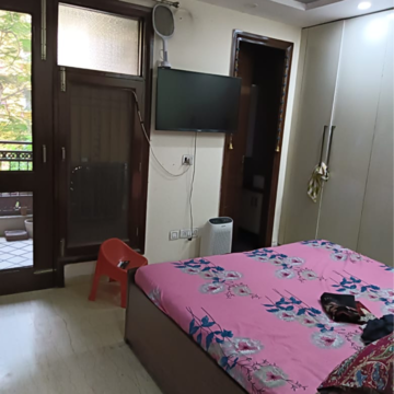 Bedroom in 1 BHK Builder Floor at Malviya Nagar – for Rent