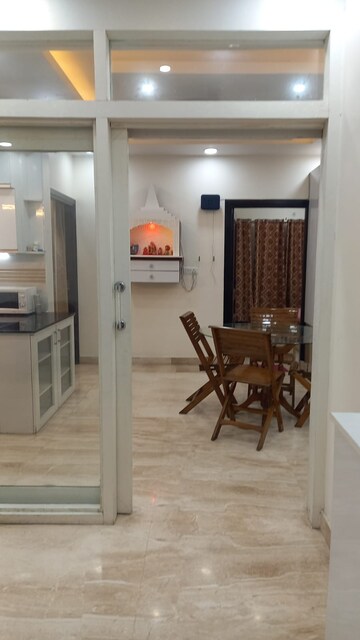  3 BHK Apartment at Hazratganj – for Rent