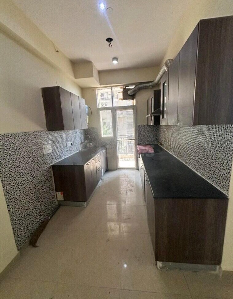 Kitchen, jm-aroma 3 Bedroom 993 Sq.Ft. Apartment In Sector 75 Noida 8682509
