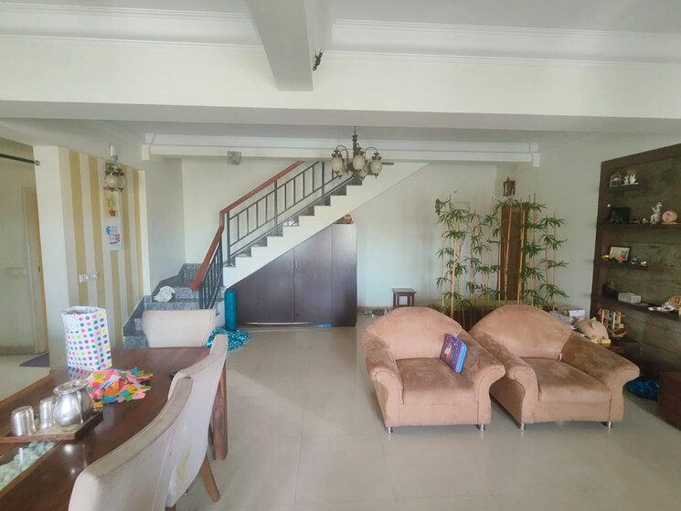 Living Room, snn-raj-lake-view-phase-ii 3 Bedroom 3100 Sq.Ft. Apartment In Btm Layout Bangalore 8682522