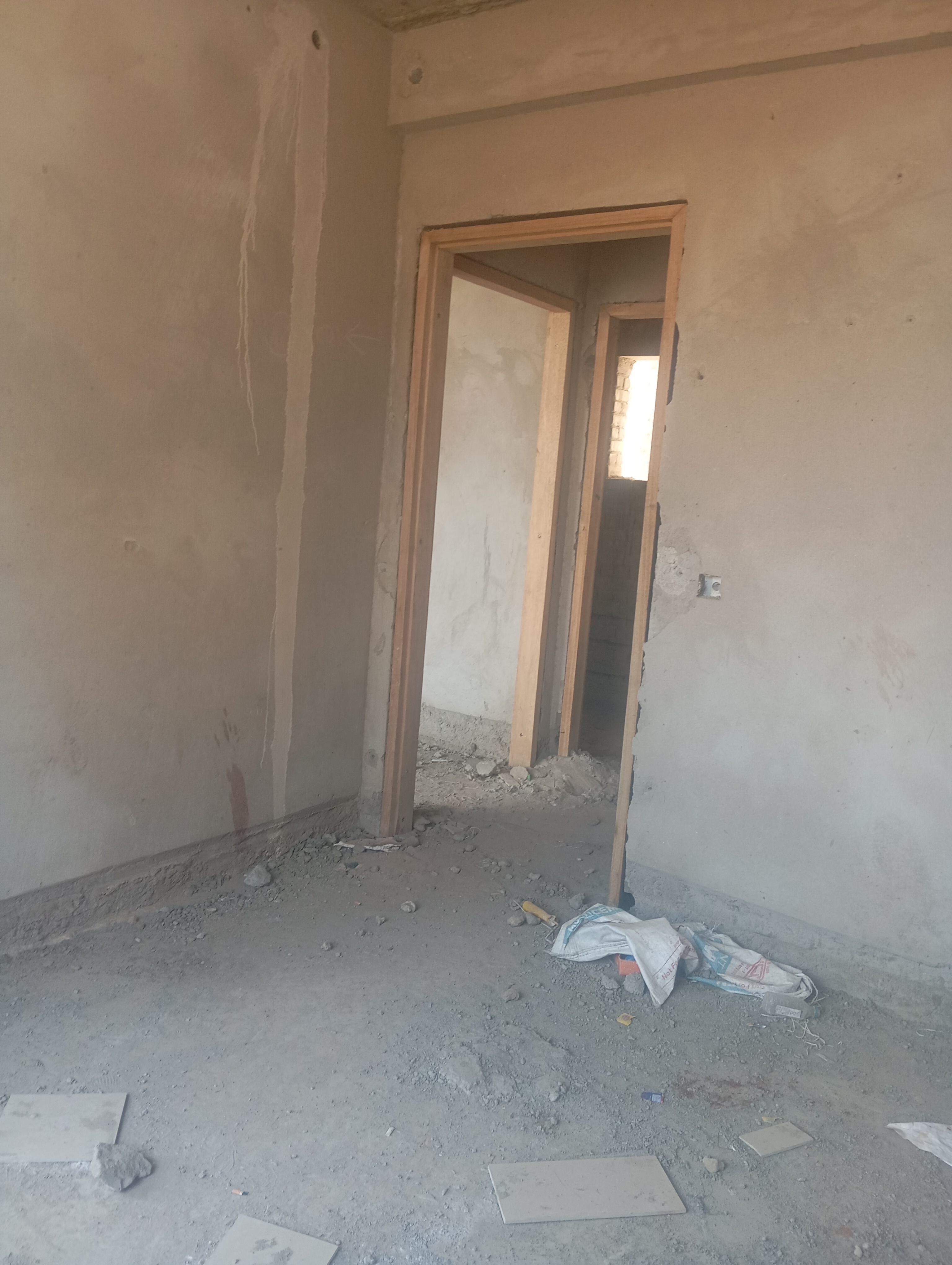 2 BHK + Study Room 1125 Sq.Yd. Apartment in Grand Omaxe