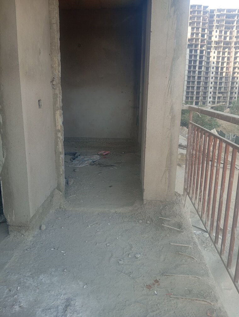 Balcony, grand-omaxe 2 Bedroom 1125 Sq.Yd. Apartment In Gomti Nagar Lucknow 8682556