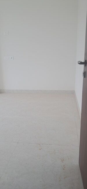 Room in 2 BHK Apartment at Triumph Swastik, Malad West – for Sale