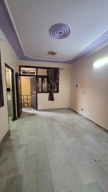 1 BHK Builder Floor For Rent in Dilshad Colony