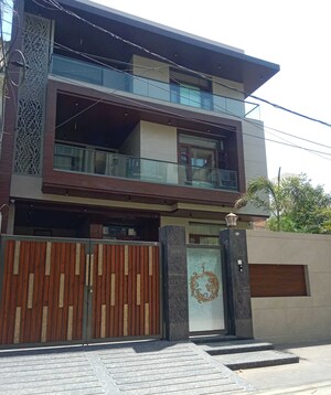 5 BHK Independent House – Exterior View View at Vaishali Nagar - for Sale