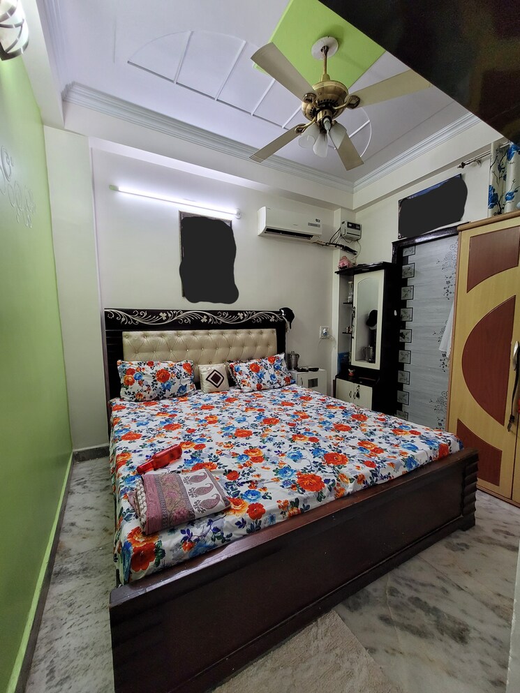 Bedroom, dilshad colony 4 Bedroom 1400 Sq.Ft. Builder Floor In Dilshad Colony Delhi 8682565