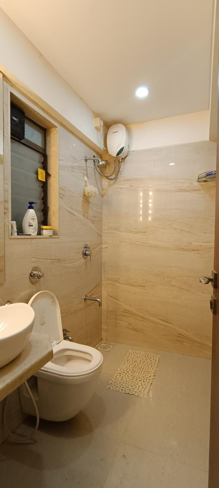 Bathroom, heritage-chs 2 Bedroom 712 Sq.Ft. Apartment In Andheri West Mumbai 8682658