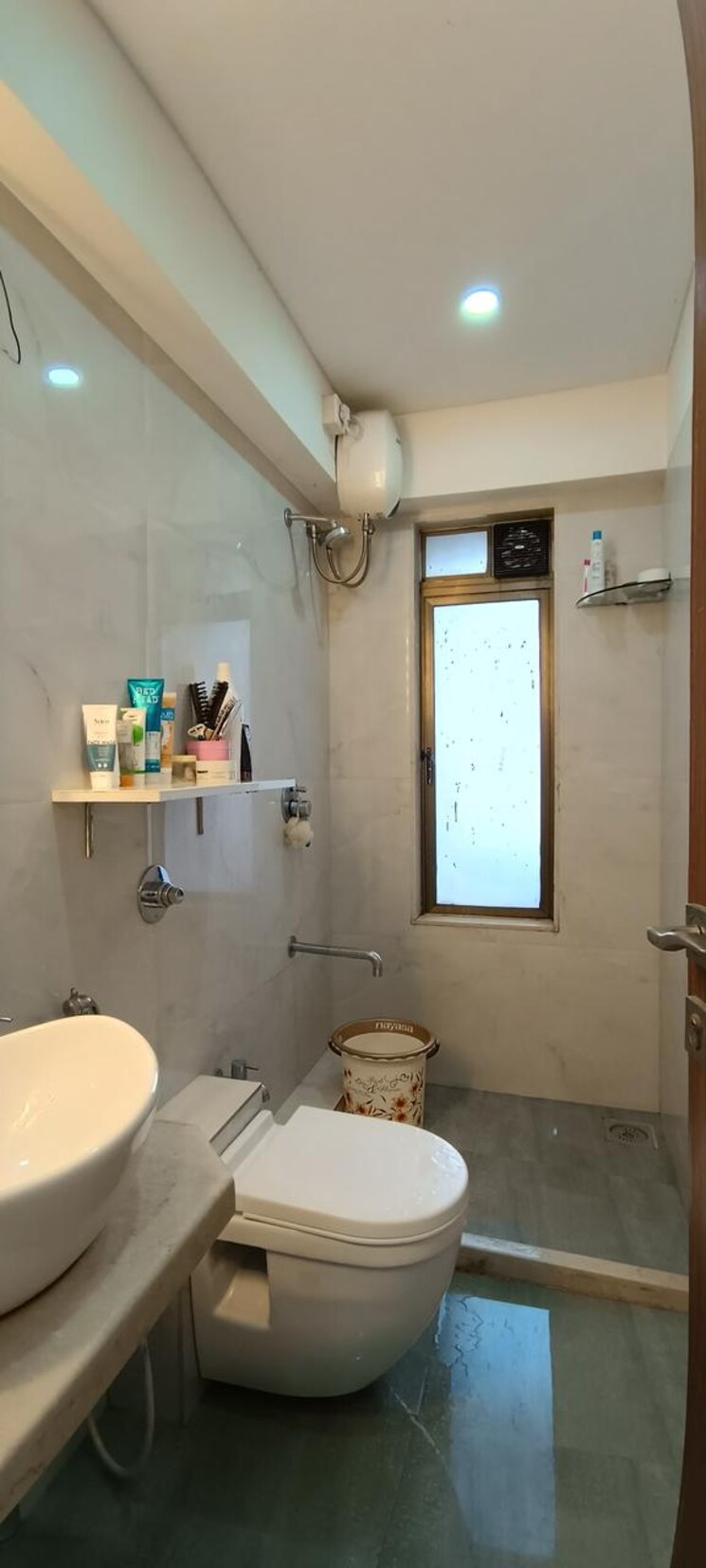 Bathroom, heritage-chs 2 Bedroom 712 Sq.Ft. Apartment In Andheri West Mumbai 8682658