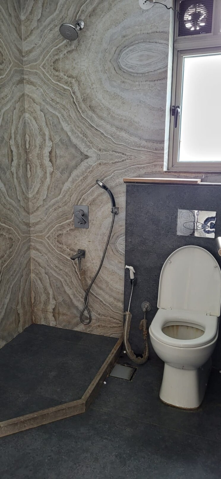 Bathroom, hdil-metropolis-residences 2 Bedroom 1429 Sq.Ft. Apartment In Andheri West Mumbai 8682659