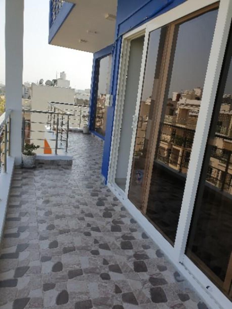 Balcony, kohli-one-malibu-town 3 Bedroom 2021 Sq.Ft. Builder Floor In Sector 47 Gurgaon 8682698