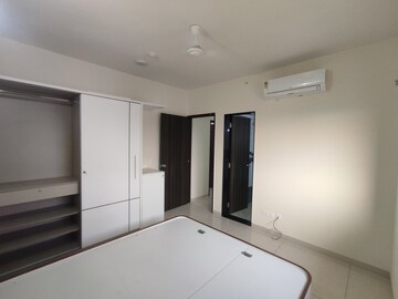 Room in 3 BHK Builder Floor at Paranjape Blue Ridge, Hinjewadi – for Rent
