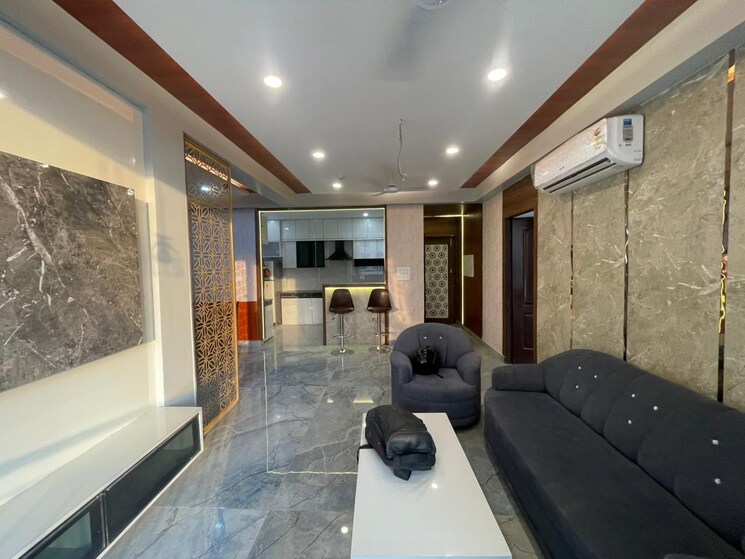  Parking, paarth-aadyant 3.5 Bedroom 1950 Sq.Ft. Apartment In Gomti Nagar Lucknow 8682751