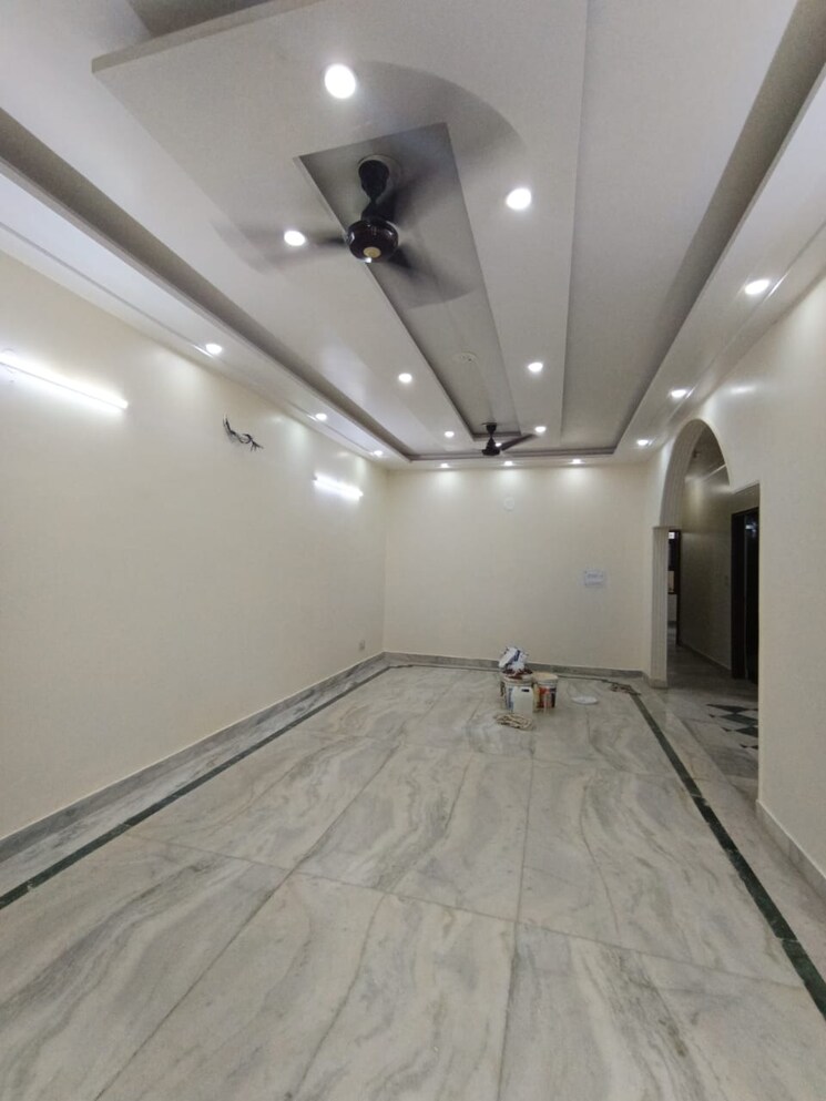 Room, anuradha-apartments-cghs 2.5 Bedroom 1000 Sq.Ft. Apartment In Paschim Vihar Delhi 8682779