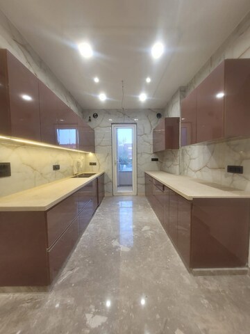 Kitchen in 2.5 BHK Apartment at Jahaz Apartments, Paschim Vihar – for Rent