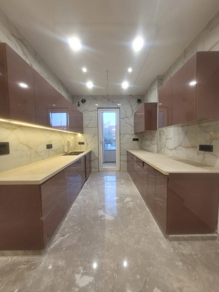 Kitchen, jahaz-apartments 2.5 Bedroom 1000 Sq.Ft. Apartment In Paschim Vihar Delhi 8682788