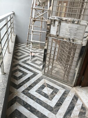 3 BHK Builder Floor For Sale in Shalimar Apartments Shalimar Garden, Shalimar Garden