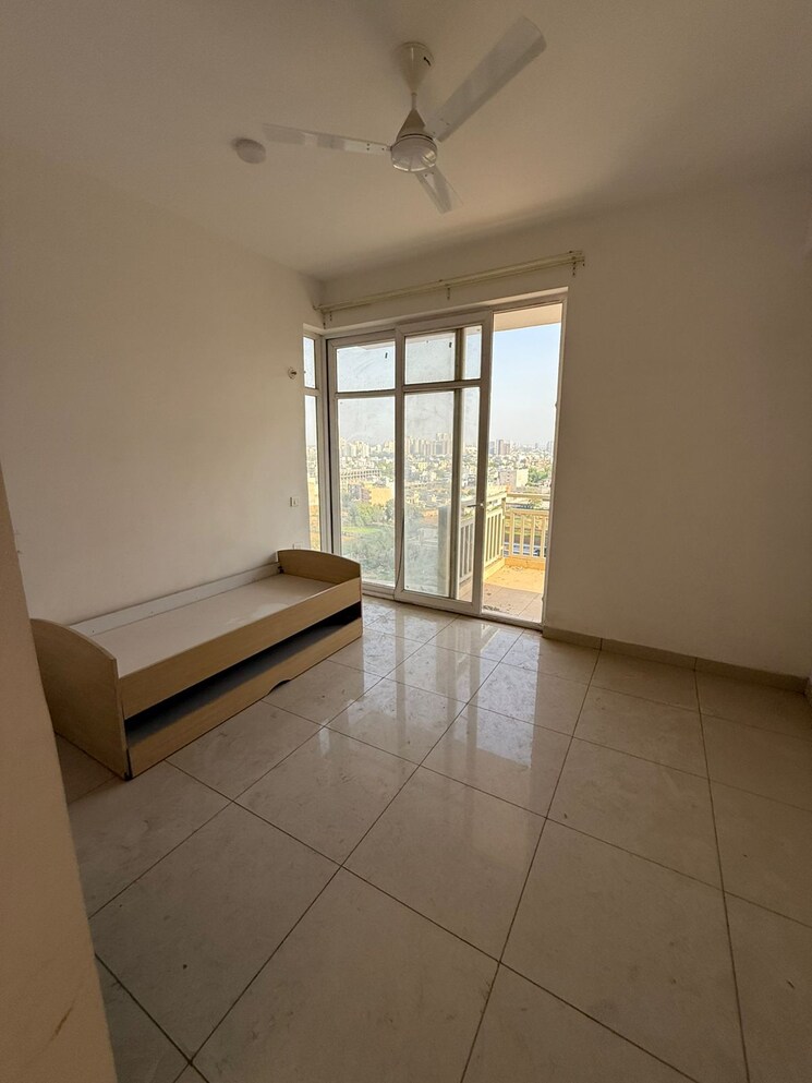 Room, ss-the-leaf 2 Bedroom 1640 Sq.Ft. Apartment In Sector 85 Gurgaon 8682861