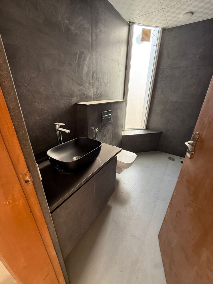 Bathroom, ss-the-leaf 2 Bedroom 1640 Sq.Ft. Apartment In Sector 85 Gurgaon 8682861