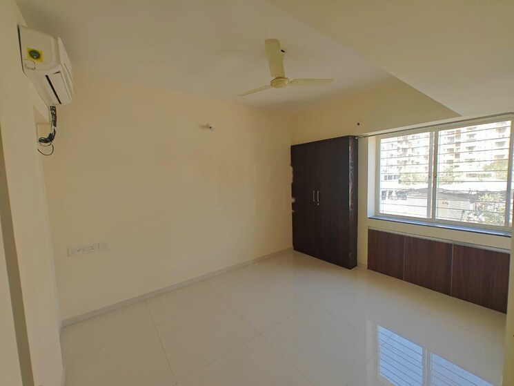 Room, pashan 3 Bedroom 1015 Sq.Ft. Apartment In Pashan Pune 8682862