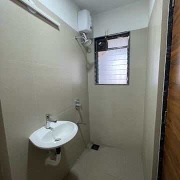 Bathroom in 3 BHK Apartment at Je And Vee Om Trimurti, Dindoshi – for Rent