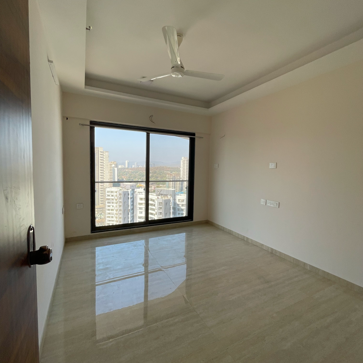 3 BHK Apartment For Rent in Je And Vee Om Trimurti