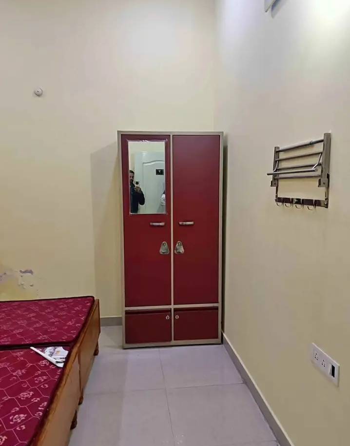 2 BHK + Study Room Villa For Rent in Aliganj