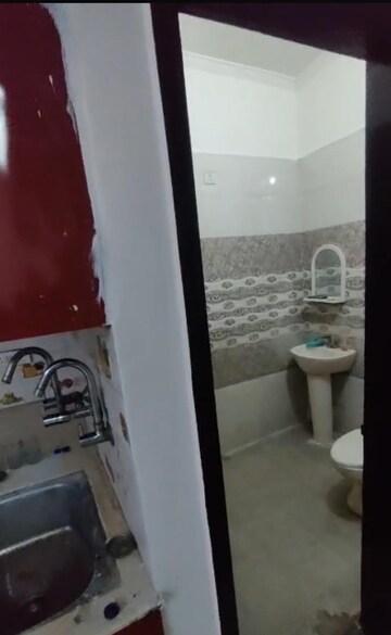 3 BHK Builder Floor For Rent in Vasundhara Sector 5