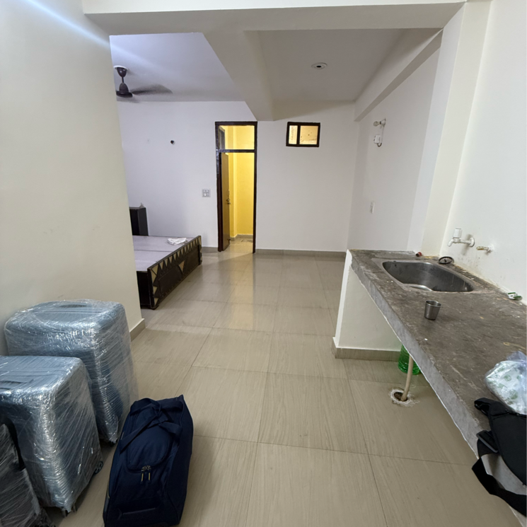 Kitchen, sector 63a 1 RK 400 Sq.Ft. Builder Floor In Sector 63a Noida 8682913