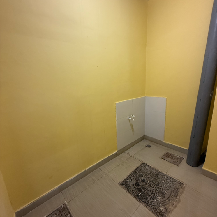 Bathroom, sector 63a 1 RK 400 Sq.Ft. Builder Floor In Sector 63a Noida 8682913