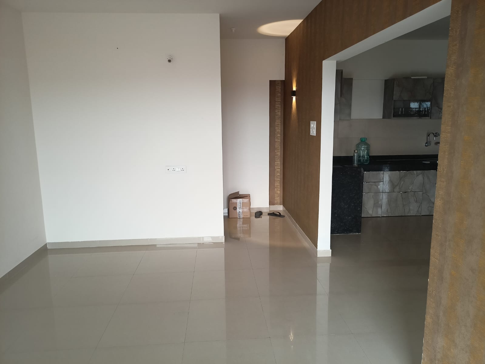 2 BHK Apartment For Rent in Mantra 29 Gold Coast
