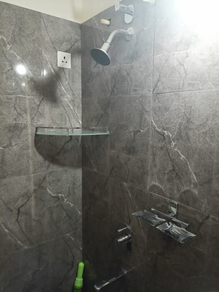 Bathroom, mantra-29-gold-coast 2 Bedroom 750 Sq.Ft. Apartment In Tingre Nagar Pune 8683014