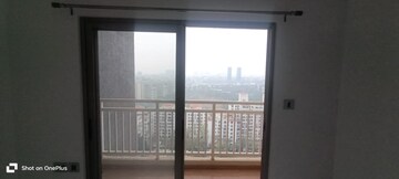 Room in 2 BHK Apartment at Bramhacorp The Collection, Kalyani Nagar – for Rent