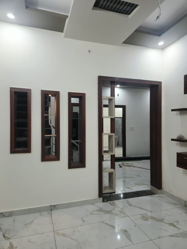 Room, raksha puram 4 Bedroom 93 Sq.Yd. Independent House In Raksha Puram Meerut 8683025