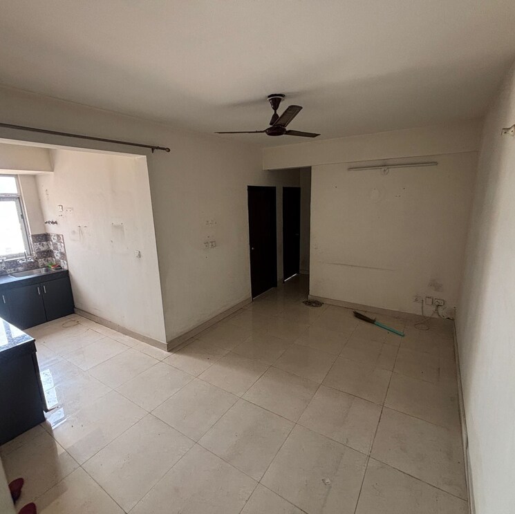 Room, signature-global-signum-71 2 Bedroom 541 Sq.Ft. Apartment In Sector 73 Gurgaon 8683138