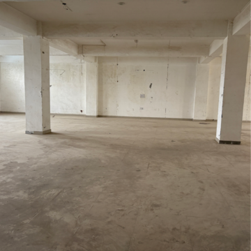 Room in  Industrial Plot at DLF Industrial Estate, Ip Colony – for Rent