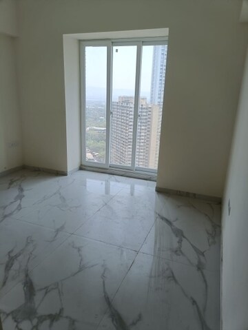2 BHK Apartment For Rent in Sugee Akanksha, Dadar West