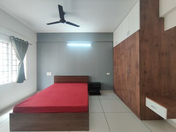 Room in 3 BHK Apartment at Vars Parkwood, Bellandur – for Rent