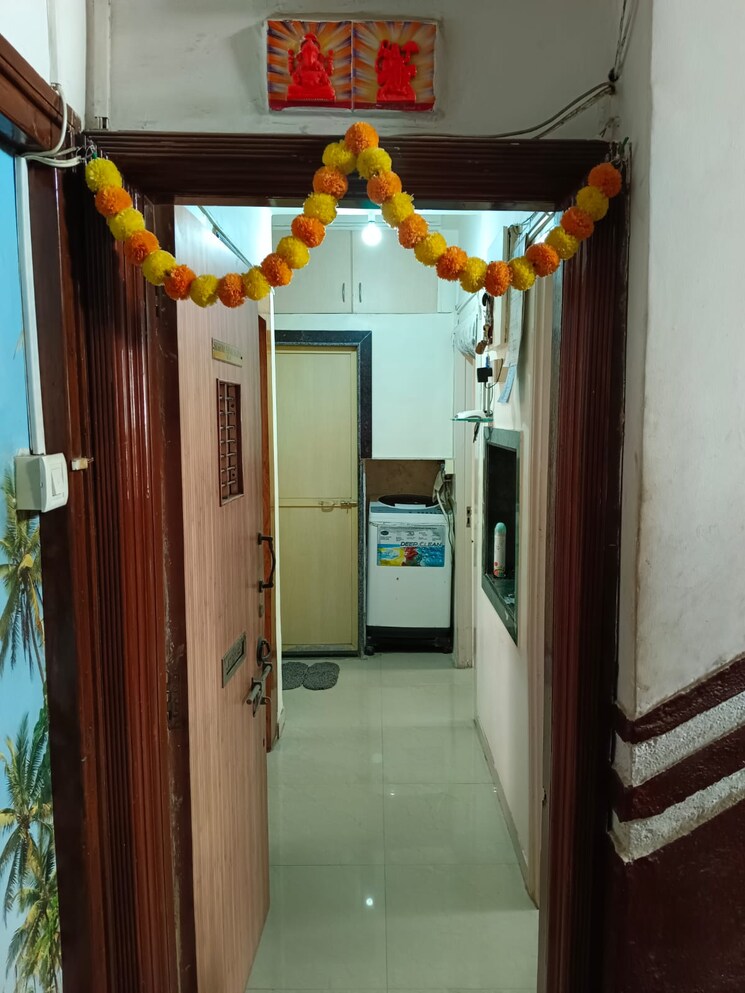 undefined, santacruz west 2 Bedroom 750 Sq.Ft. Apartment In Santacruz West Mumbai 8683394