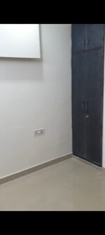 2 BHK + Pooja Room 60 Sq.Yd. Builder Floor in Neelkanth Apartment II