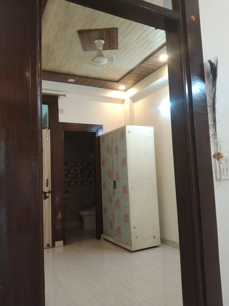 Bedroom, shakti khand 3 Bedroom 1200 Sq.Ft. Builder Floor In Shakti Khand Ghaziabad 8683420