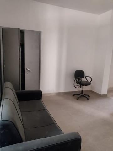 Living Room in 3 BHK Builder Floor at BPTP Amstoria, Sector 102 – for Rent