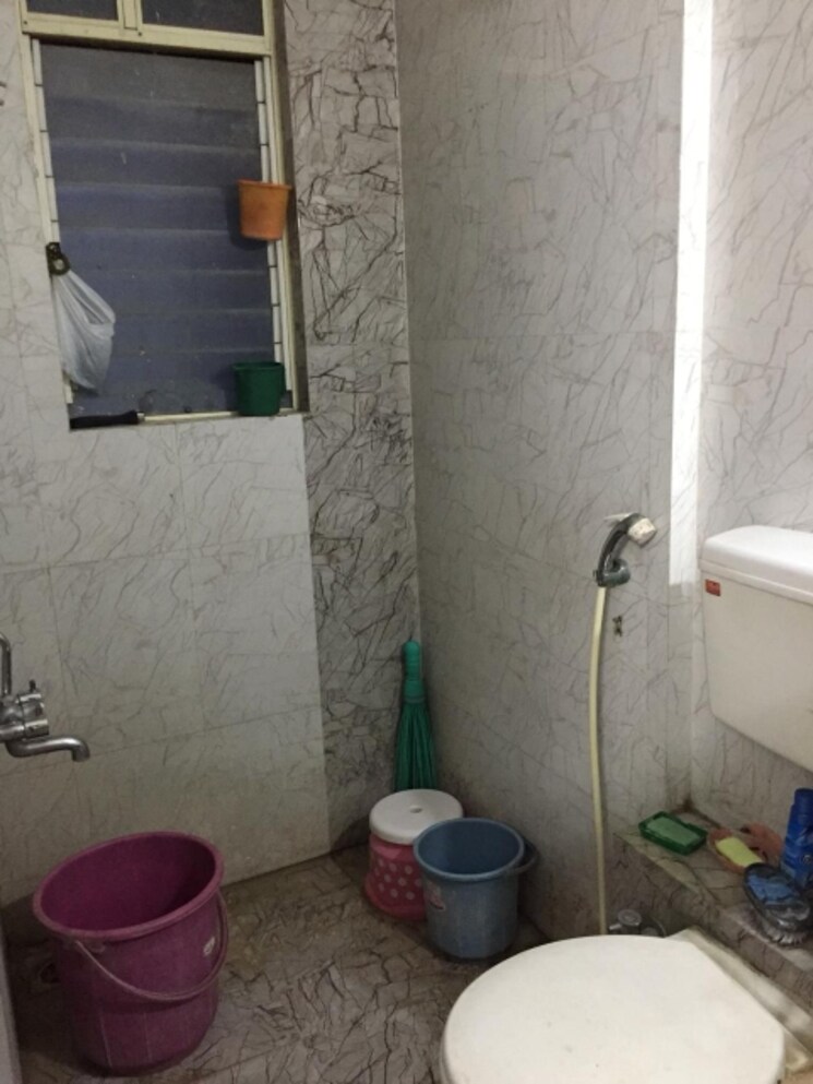 Bathroom, sarala-apartments-model-colony 2 Bedroom 1200 Sq.Ft. Apartment In Model Colony Pune 8683442