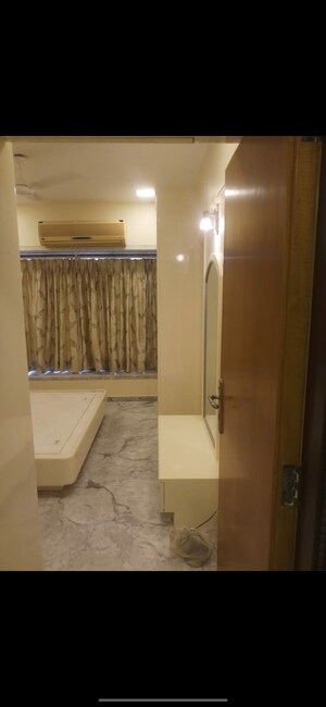Bathroom in 3 BHK Apartment at Cuffe Parade – for Sale