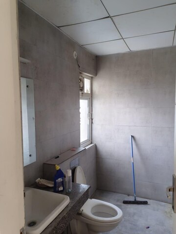 Bathroom in 3.5 BHK Apartment at Mapsko The Icon 79, Sector 79 – for Rent