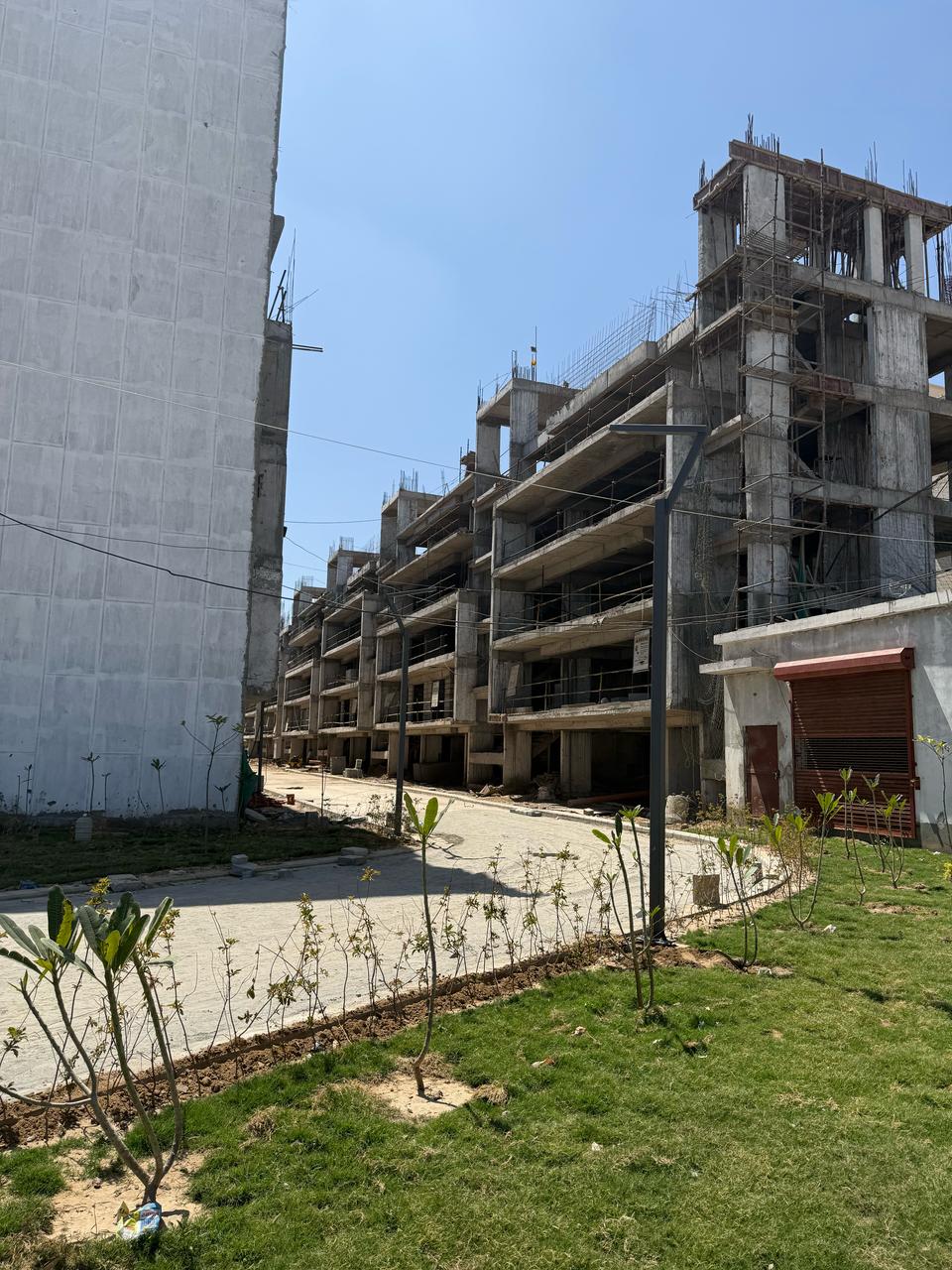 3 BHK 1305 Sq.Ft. Builder Floor in Signature Global City