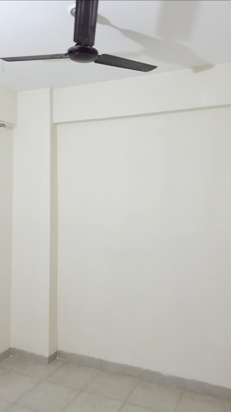 Room, wave-city 3 Bedroom 1280 Sq.Ft. Apartment In Wave City Ghaziabad 8683580