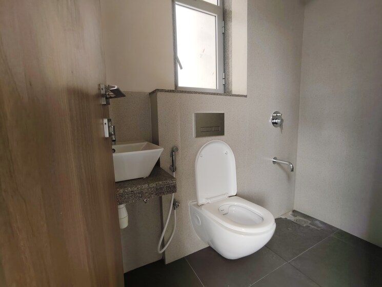Bathroom, piramal-vaikunth-vyan 2 Bedroom 568 Sq.Ft. Apartment In Balkum Pada Thane 8683516