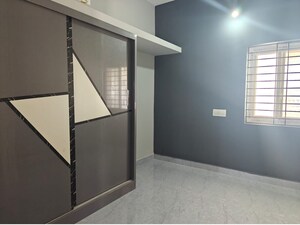 Room in 2 BHK Independent House at Bathlapalli – for Sale